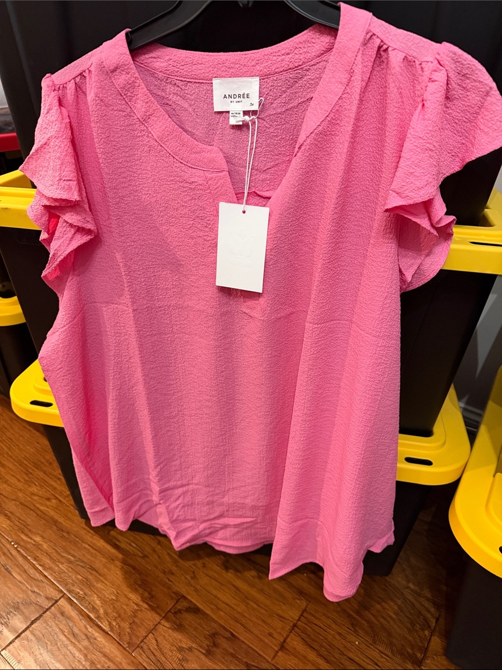 ANDREE BY UNIT Pink Ruffle Sleeve V-Neck Blouse